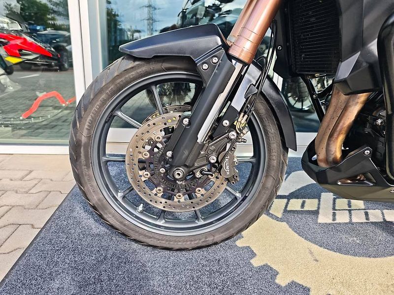Triumph Tiger Explorer 1200 (2015) - fotka 13 z 19