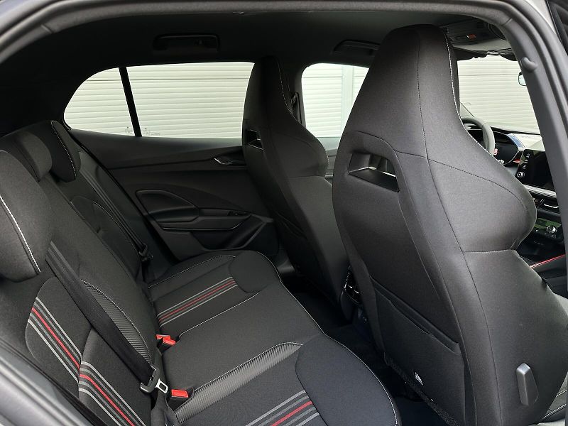 Škoda Fabia 1.0TSi 116PS Monte Carlo Bi-LE - fotka 34 z 36