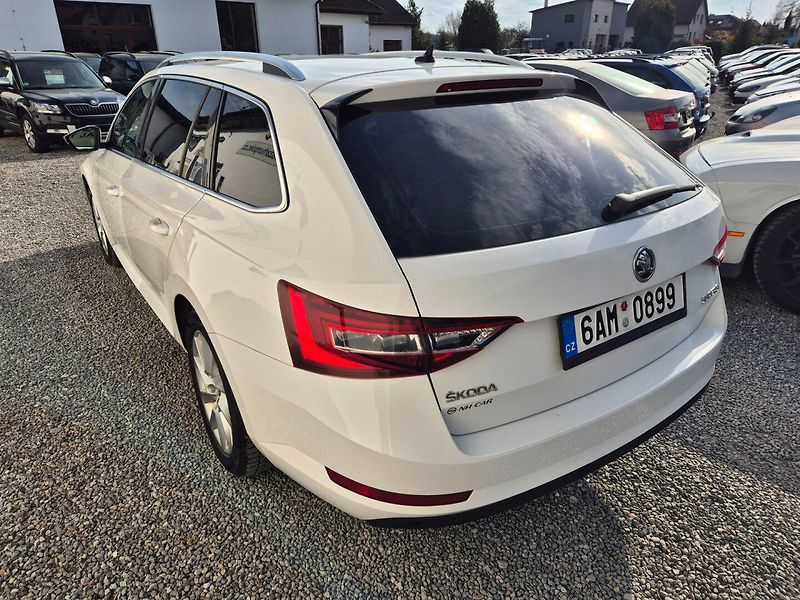 Škoda Superb (2017) 2.0 TDI Navi,Xenony,TOP - fotka 6 z 42