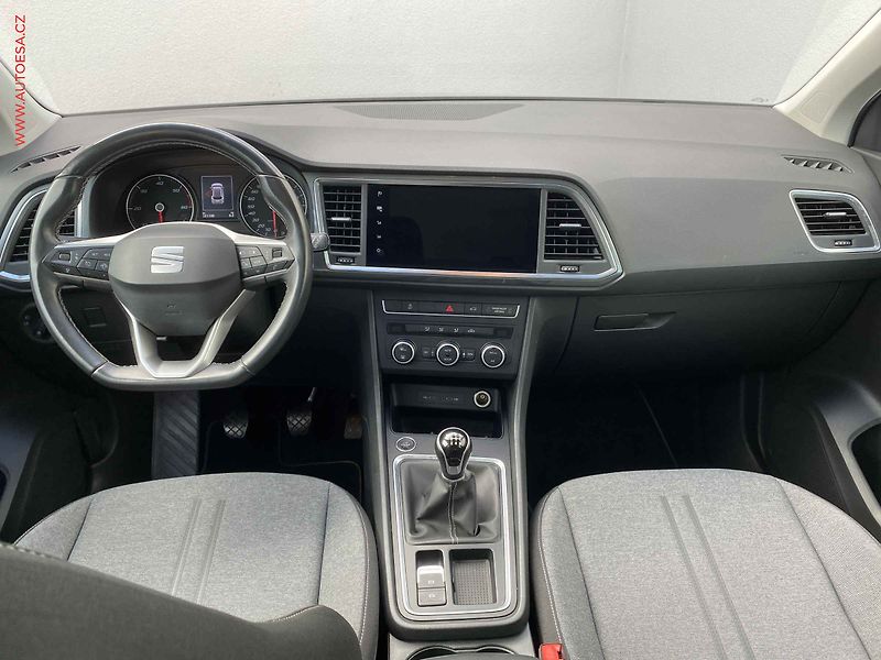 Seat Ateca (2022) 2.0TDi, LED, navi, kamera - fotka 8 z 18