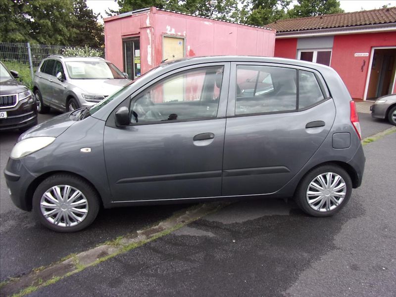 Hyundai i10 1,1 i  klima - fotka 6 z 22
