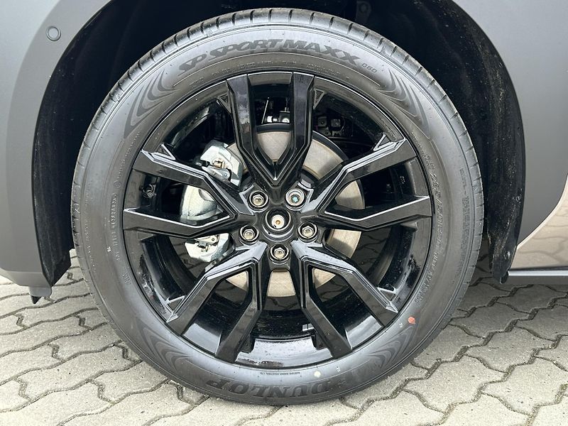 Toyota bZ4X (2026) Touring AWD - Executive 74kWh  - fotka 42 z 44
