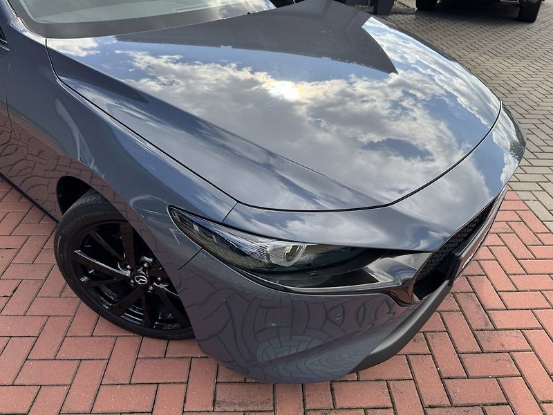 Mazda 3 (2019) 2.0i G122 LED Navi Bose Kamera - fotka 41 z 50