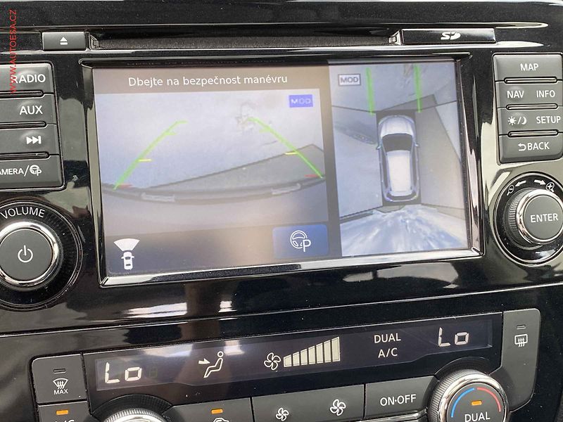 Nissan X-Trail (2020) 1.3 DiG-T, N-Connecta, AT - fotka 17 z 20