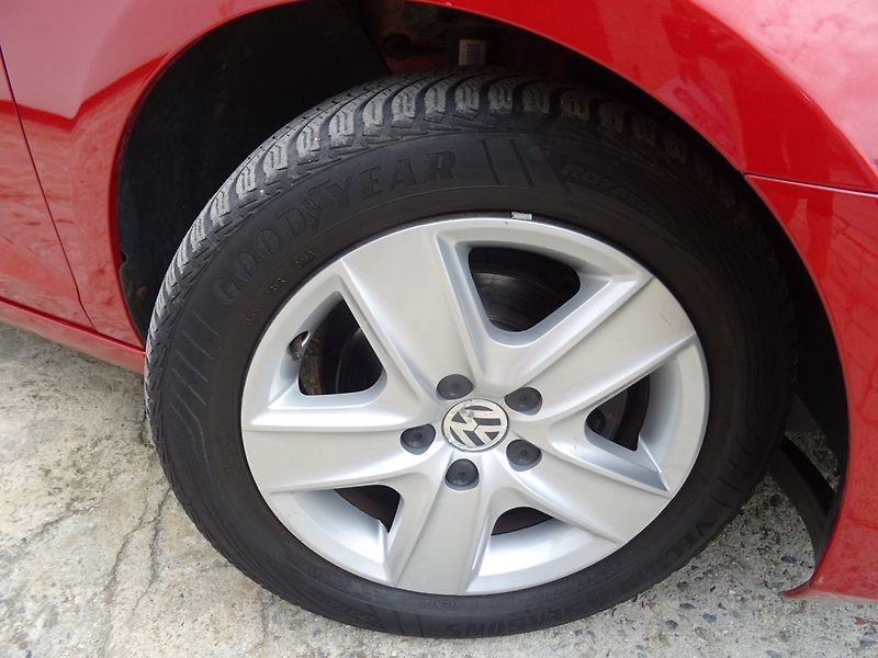Volkswagen Golf (2009) 1.6i,75kW,1maj,S.kni,klima - fotka 25 z 25