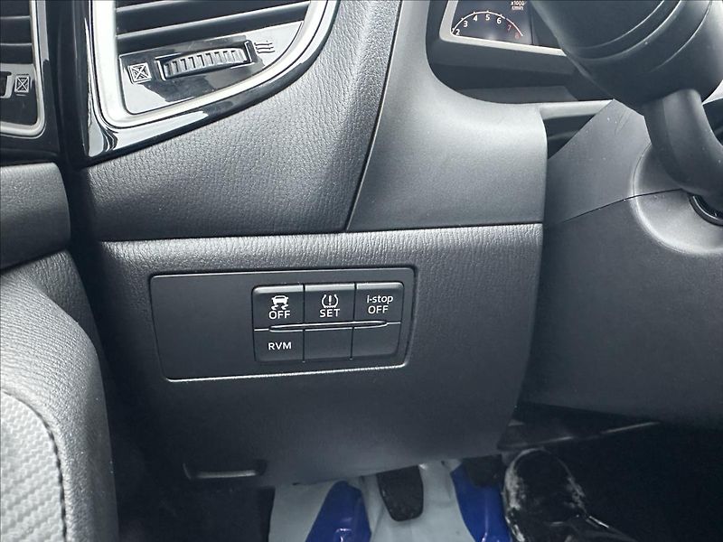 Mazda 3 2,0 G120 1.majitel - fotka 20 z 23