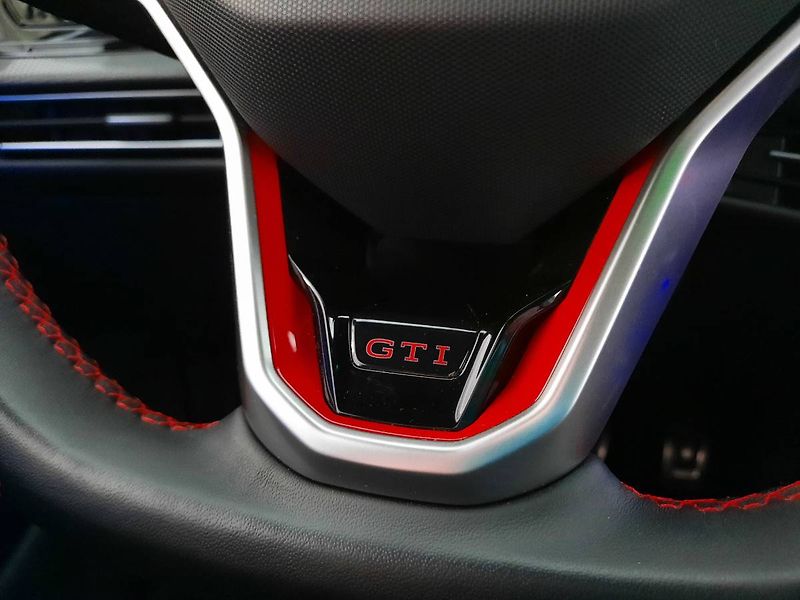 Volkswagen Golf (2024) GTI Clubsport 2.0 TSI (221kW/3 - fotka 22 z 26