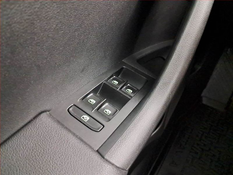 Škoda Octavia (2017) 1.6 TDI, Automat, Tempomat - fotka 20 z 20