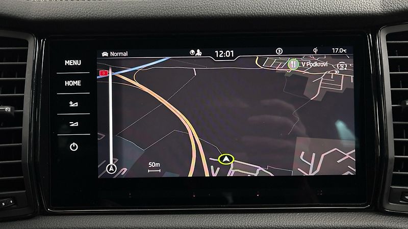 Škoda Kodiaq 2.0 TDI DSG 4x4 Sportline Excl - fotka 31 z 35