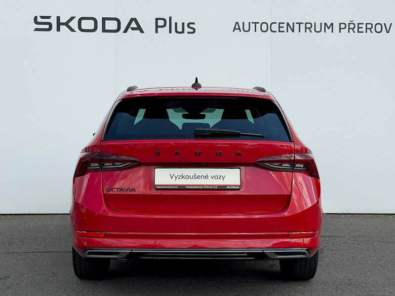 Škoda Octavia (2023) 1.5 TSI 110kW SportLine DSG DC - fotka 32 z 35