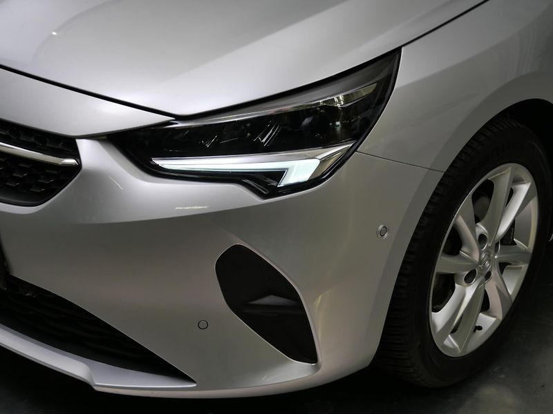 Opel Corsa - fotka 9 z 23