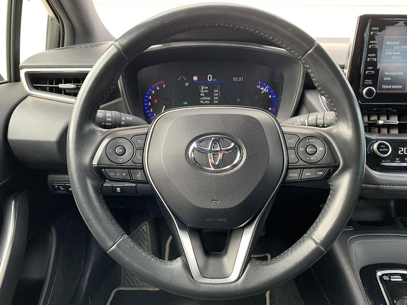 Toyota Corolla TS COMFORT STYLE 1.8 HEV 90kW - fotka 16 z 28