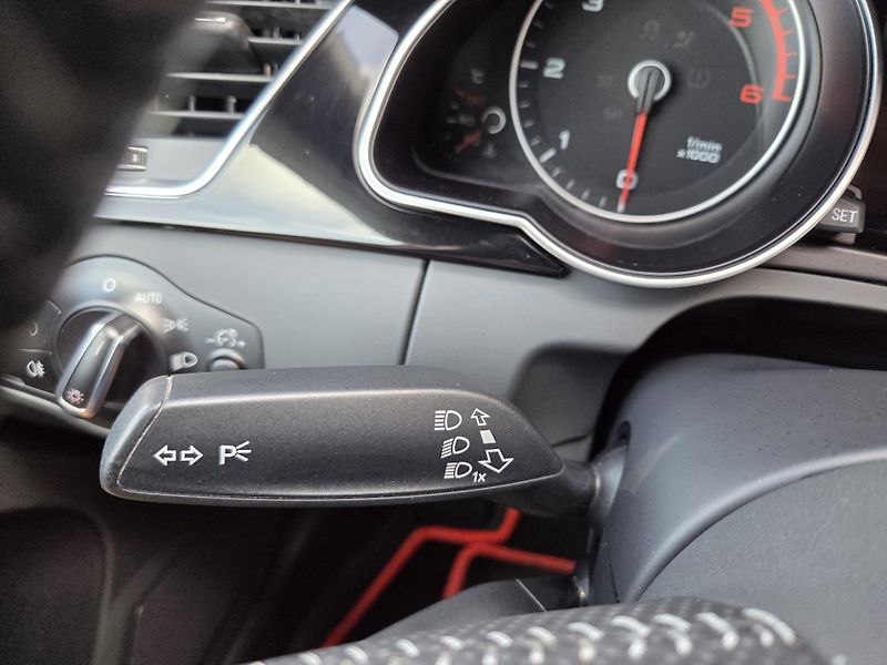 Audi A5 2,0 TDi Sportback - fotka 15 z 40