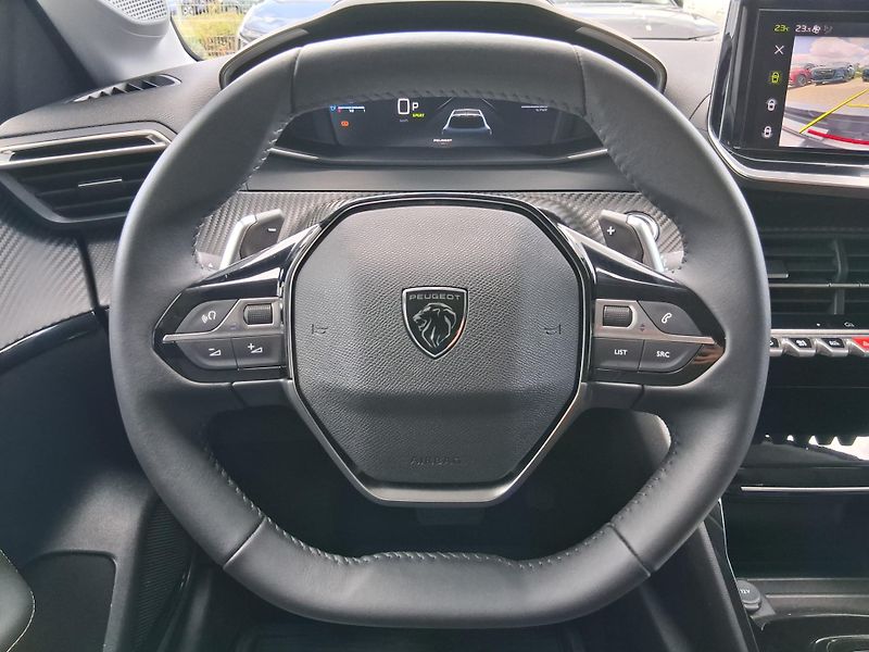 Peugeot 208 ALLURE 1.2 Hyb. 81 kW   - fotka 11 z 29