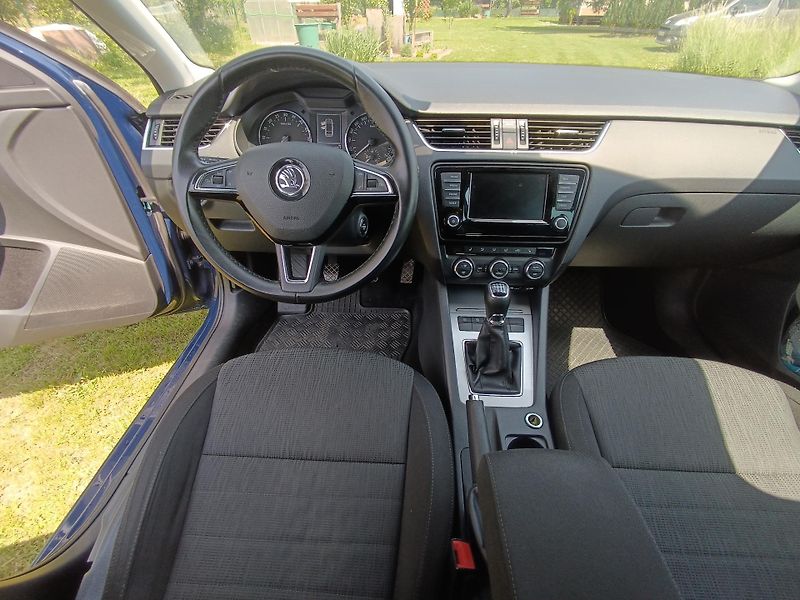 Škoda Octavia (2017) Škoda Octavia 3 Combi  - fotka 8 z 15