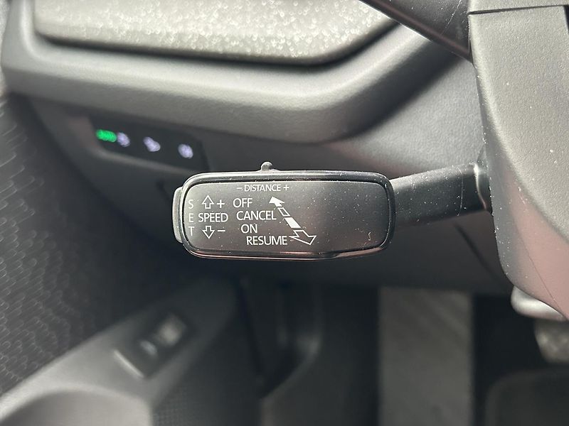 Škoda Octavia 1.5 TSI Top selection - fotka 20 z 29