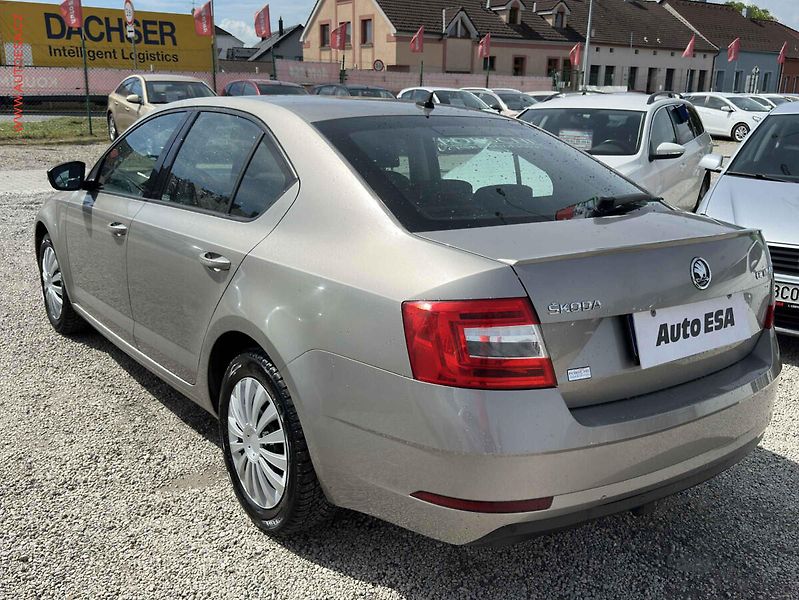 Škoda Octavia (2018) 1.5 TSi, 2.maj,ČR, Ambition - fotka 6 z 18
