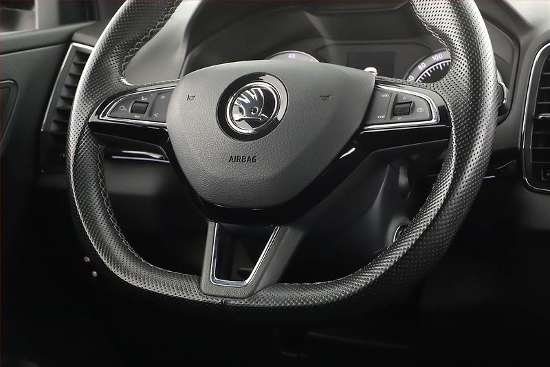 Škoda Karoq (2020) Sportline 1.5 TSI - fotka 8 z 16