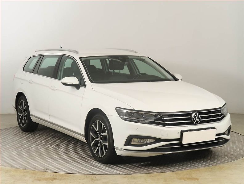 Volkswagen Passat (2020) Elegance 2.0 TSI, Automat - fotografie inzerátu