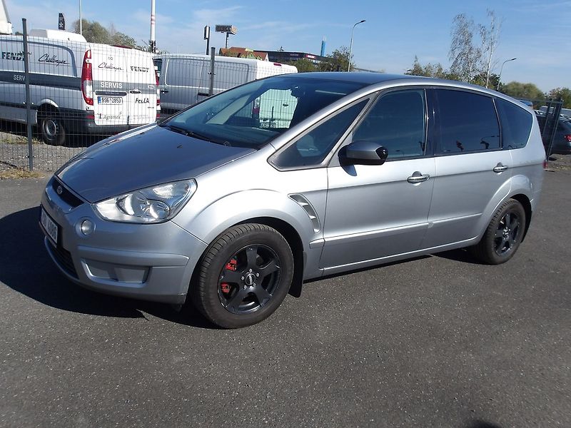 Ford S-MAX 2,0i 107kW ! KRASAVEC !!! - fotka 2 z 32