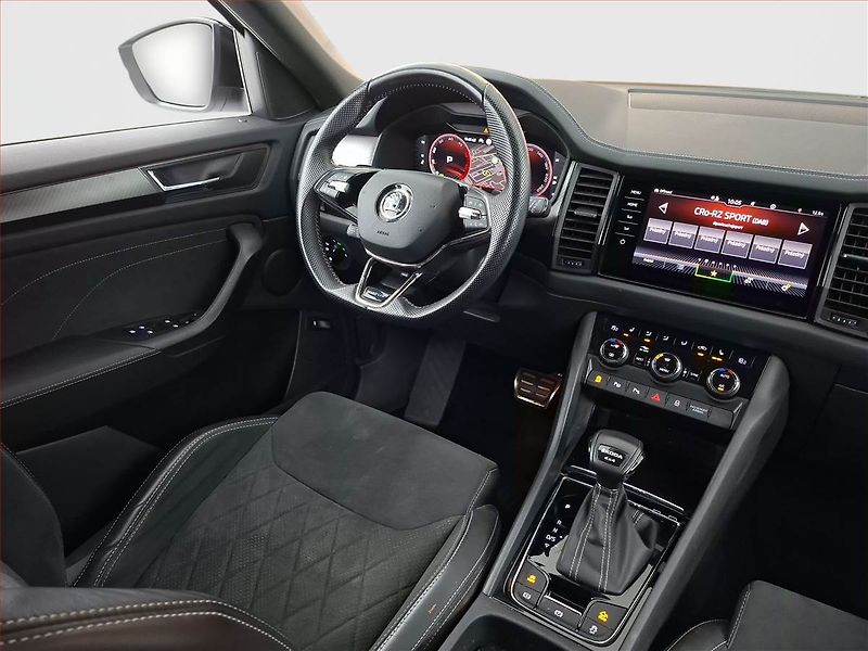 Škoda Kodiaq (2023) 2.0 TDI - fotka 7 z 25