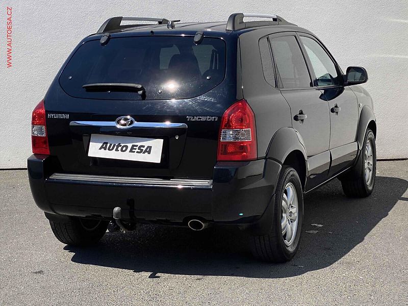 Hyundai Tucson (2008) 2.0 CVVT, Style, AC, TZ - fotka 4 z 15