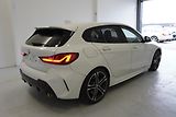 BMW Řada 1 120D 2,0 XDRIVE M-SPORT AUT. - náhled 4