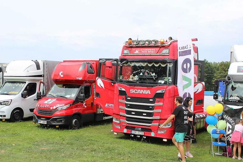 Unikátní Škoda RTO 706 – přepravník plachetnic.