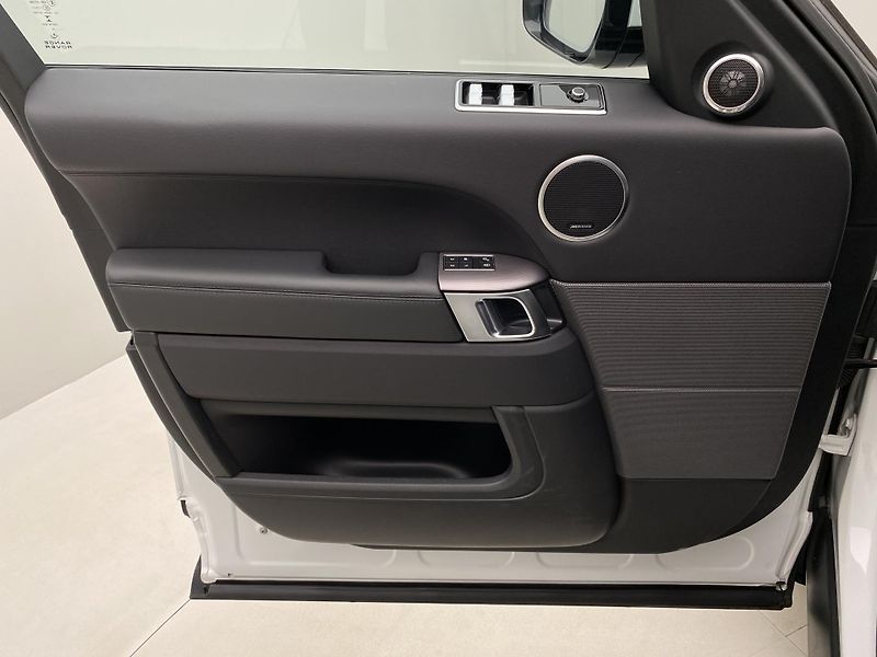 Land Rover Range Rover Sport 3.0 TDV6 HSE AWD AUT - fotka 7 z 46