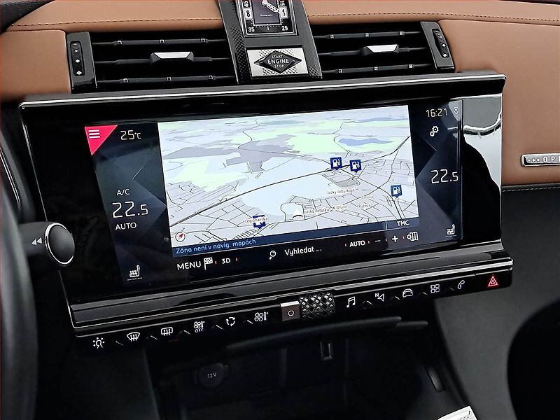 DS Automobiles DS7 Crossback (2024) 1.5 BlueHDI - fotka 21 z 26