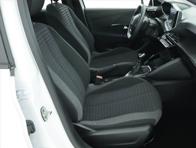 Peugeot 208 (2024) Active 1.2 PureTech - fotka 9 z 15