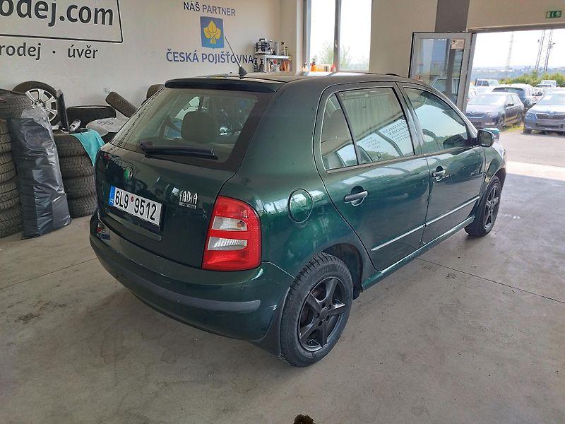 Škoda Fabia (2000) 1.4 50KW,STK/E 6/2028 - fotka 5 z 21