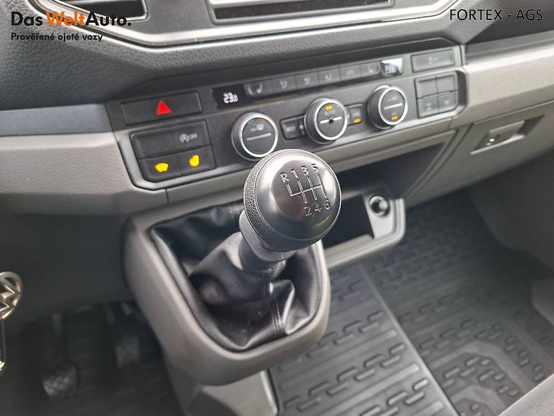 Volkswagen Crafter (2019) 35 2.0 TDI,130kW,4Motion,Park. - fotka 18 z 29