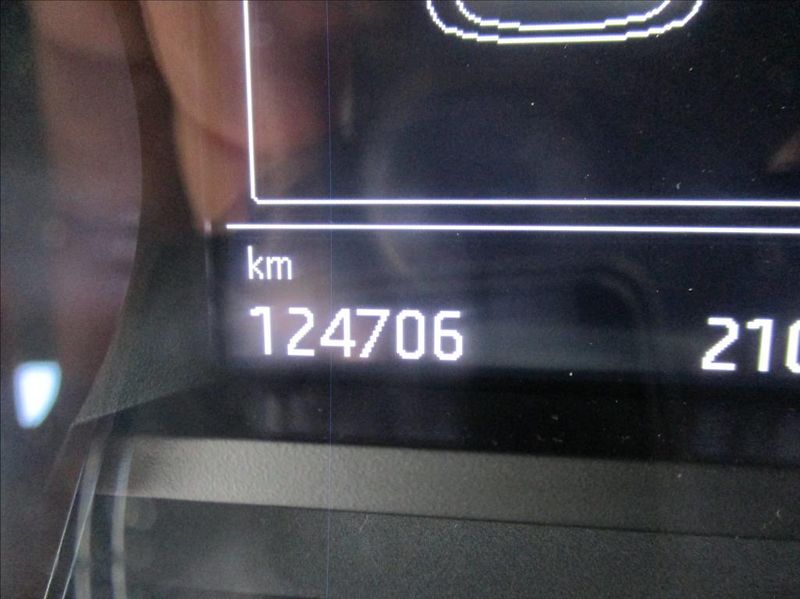 Škoda Fabia 1,0 TSI, servis,DPH,1.maj,CZ, - fotka 15 z 29