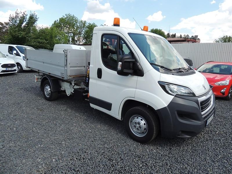 Peugeot Boxer (2018) 2.0HDi,96kw,sklápěč+hydr.ruka - fotka 3 z 73