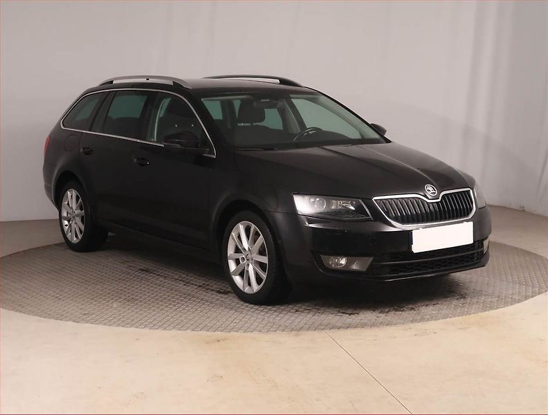 Škoda Octavia (2016) Style Plus 1.6 TDI, Automat - fotografie inzerátu