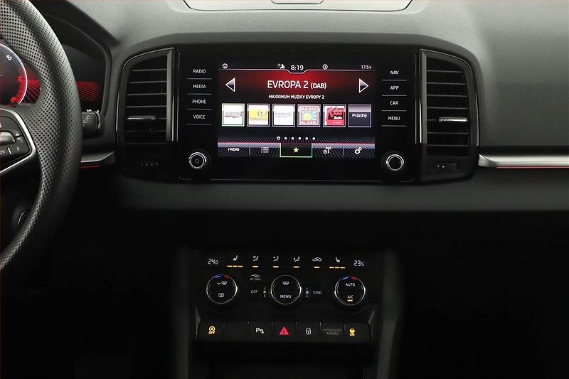 Škoda Karoq (2025) 2.0 TDI - fotka 9 z 18