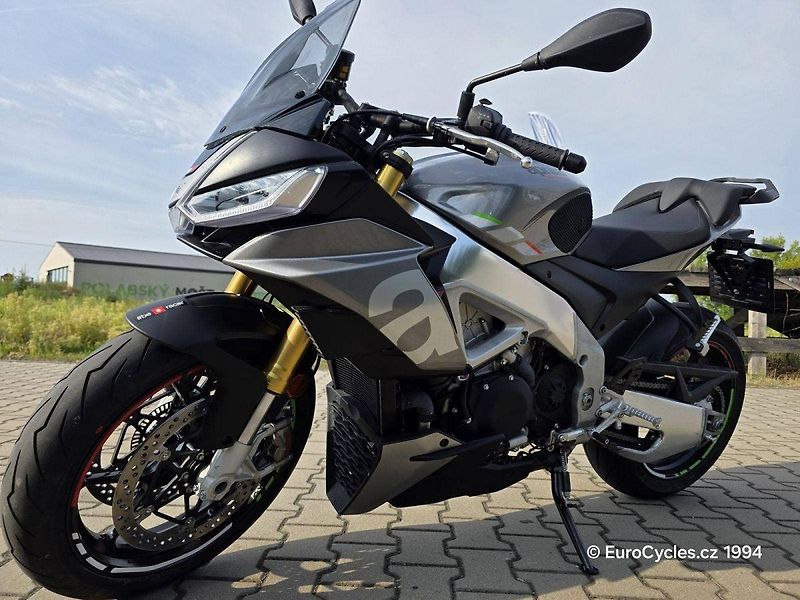 Aprilia Tuono V4 1100 RR (2025) - fotka 10 z 20