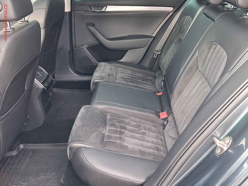 Škoda Superb (2019) 2.0 TSi 4x4, Style, DSG, - fotka 10 z 27