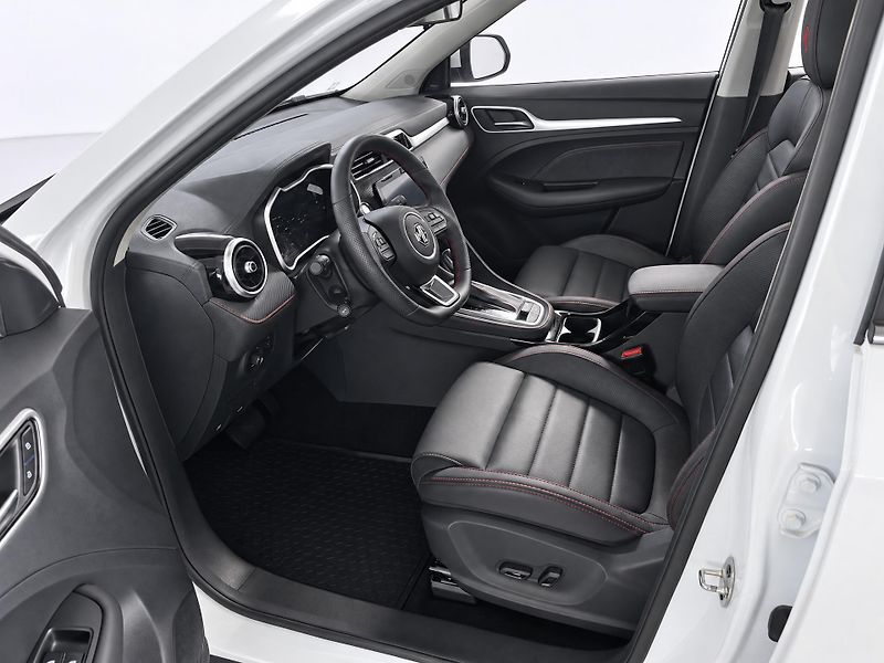 MG ZS 1,0 TGI 82 KW Exclusive CZ - fotka 10 z 25