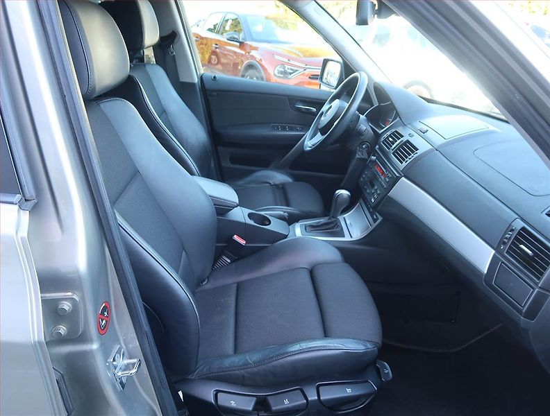BMW X3 (2008) xDrive20d, 4X4, Automat - fotka 9 z 15