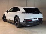 Porsche Cayenne (2026) Electric HuD 360 Display spol. - náhled 3