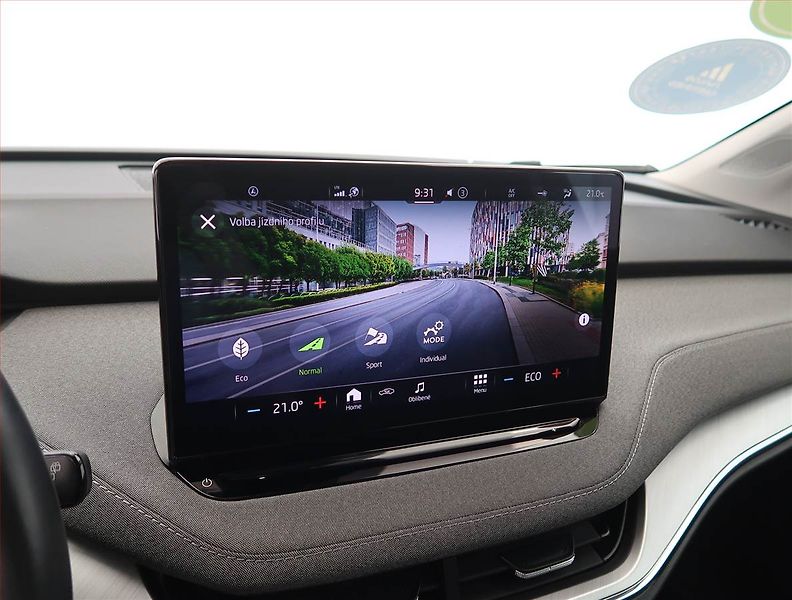 Škoda Enyaq (2023) Suite iV 80 (82 kWh), SoH 94% - fotka 20 z 29