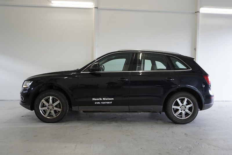 Audi Q5 VAN 3,0 TDI QUATTRO AUT. - fotka 8 z 28