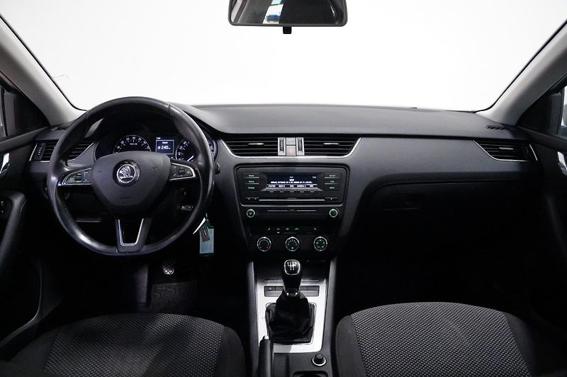 Škoda Octavia - fotka 6 z 6