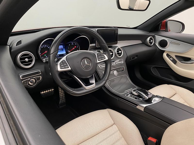 Mercedes-Benz Třídy C C220d CABRIO AUT CZ - fotka 4 z 58