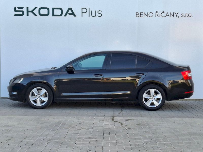 Škoda Octavia (2019) Ambition 1,5TSi 110kW - fotka 3 z 30