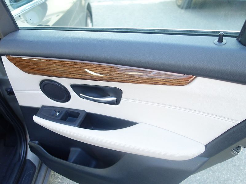BMW Řada 2 (2015) 225i*X-DRIVE*ACTIVE*TOURER*CZ - fotka 44 z 46