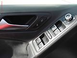 Volkswagen Golf (2009) 2.0TDi, AAC, tempo - náhled 11