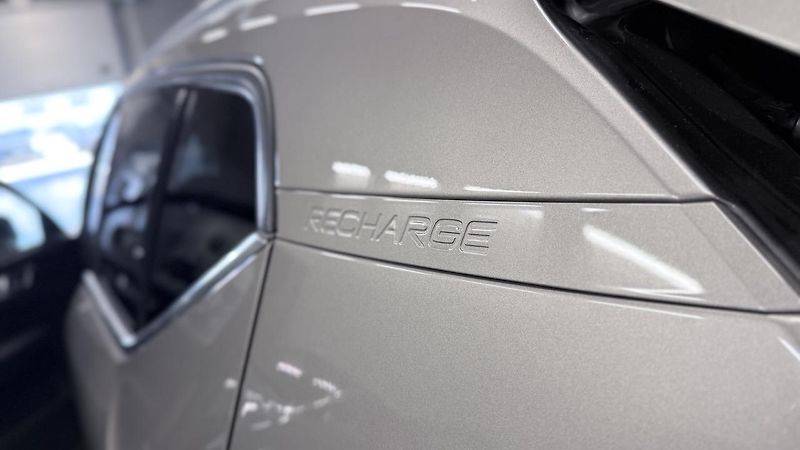 Volvo XC40 (2021) T4,Inscription ,REZERVOVÁNO  - fotka 25 z 50